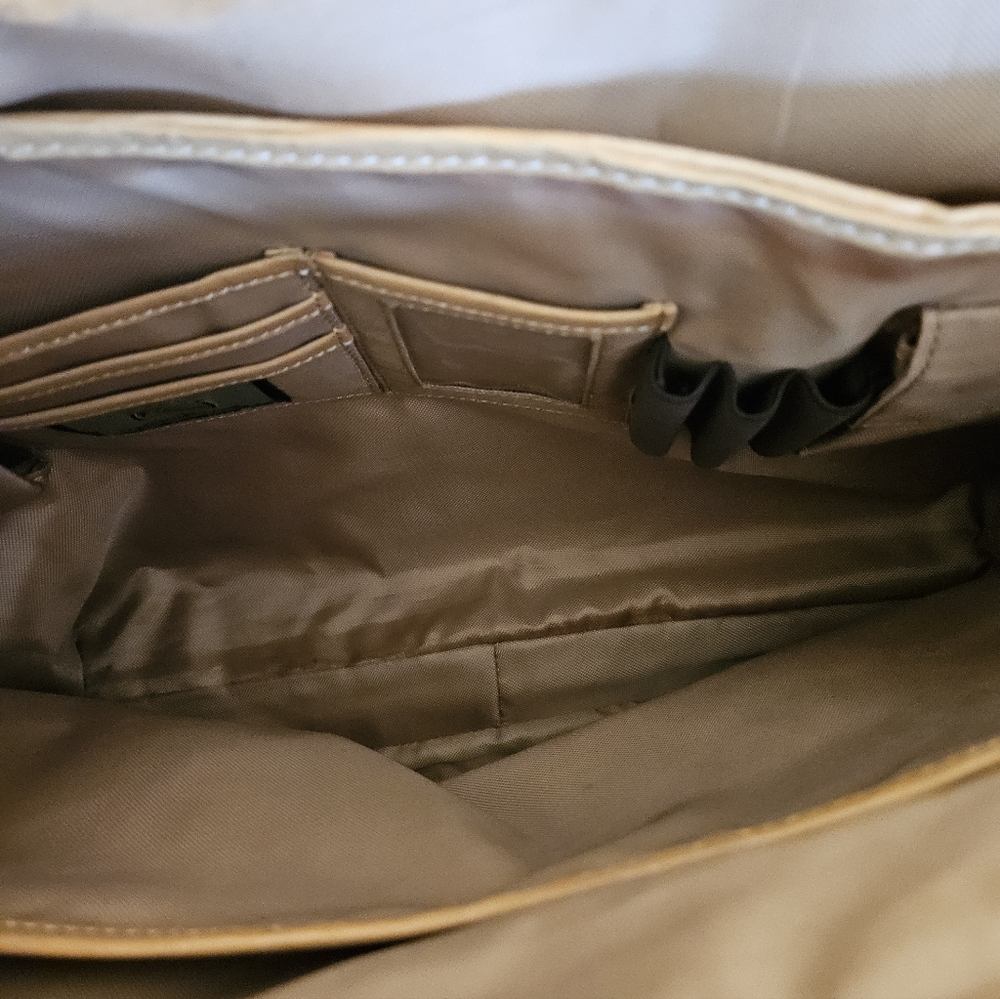 Osgoode Marley Tan Leather Work Bag - Picture 9 of 11